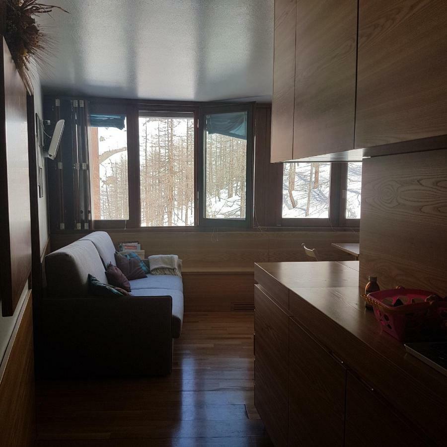 Escargot 28 Cervinia Apartment เบรยล์-แชร์วิเนีย ภายนอก รูปภาพ